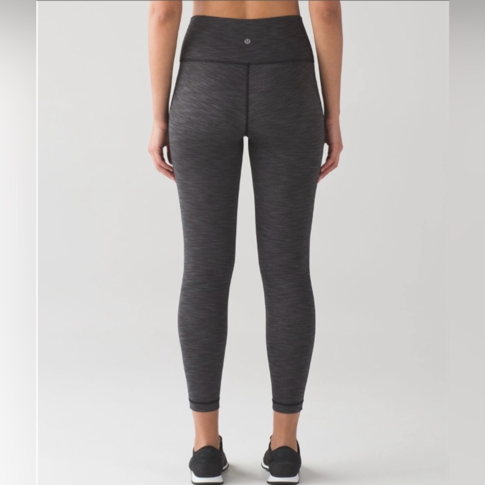 LULULEMON Heathered Black Full Length Leggings Size 6